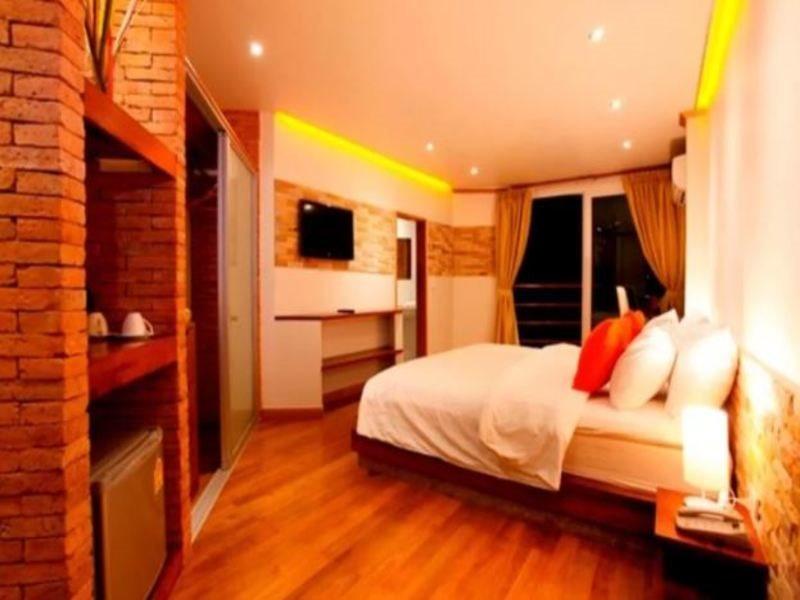 Casa Jip Guesthouse Patong Luaran gambar