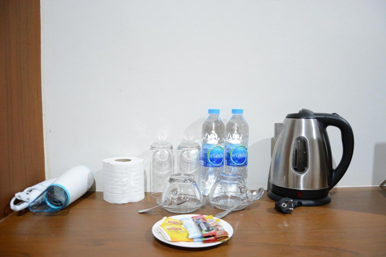 Casa Jip Guesthouse Patong Luaran gambar